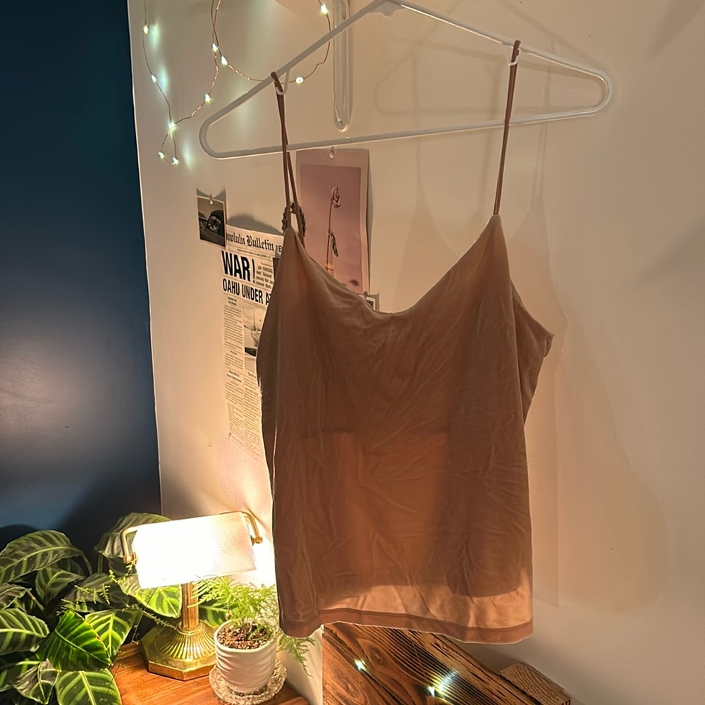 Pink tank
